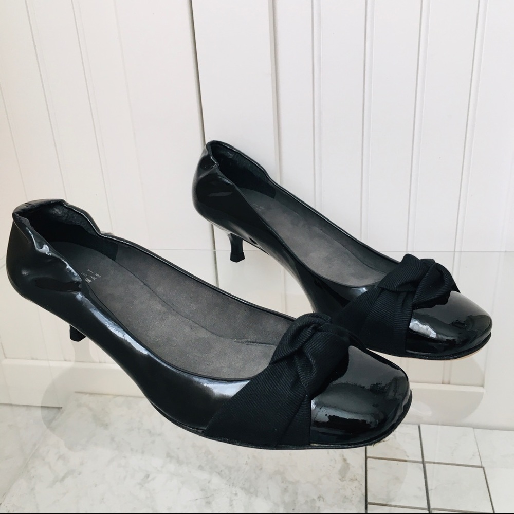 Stuart Weitzman Black Patent low Heel Pumps